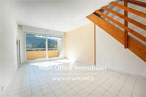 duplex-triplex à la vente -   05200  EMBRUN, surface 53 m2 vente duplex-triplex - UBI433722572